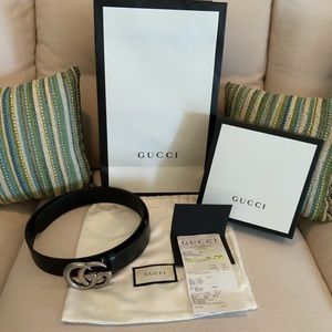Gucci Leather belt with Double G buckle black